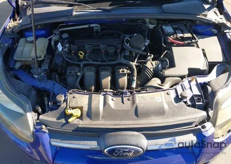 2013 Ford Focus Se z USA, uszkodzony, nr VIN 1FADP3K29DL302927